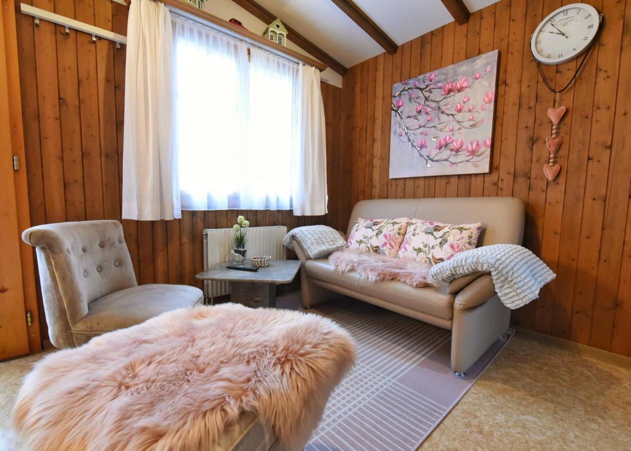 Spellbound A Romantic Hideaway For Adults Aged 18-35 Βίλα Lauterbrunnen Εξωτερικό φωτογραφία